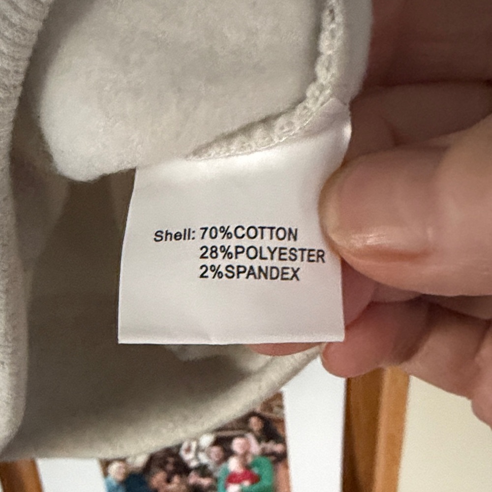 New without Tags SM Wardrobe Squirrel-Print Crewneck Sweatshirt Size XL 26” bust - Picture 5 of 5